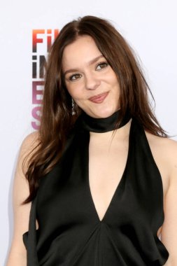 Maisy Stella, 22 Şubat 2025 'te Santa Monica, CA' da Beach 'te düzenlenen 2025 Bağımsız Ruh Ödülleri' nde.