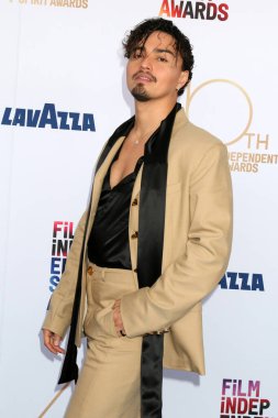 Tonatiah, 22 Şubat 2025 'te Santa Monica, CA' da Beach 'te düzenlenen 2025 Bağımsız Ruh Ödülleri' nde