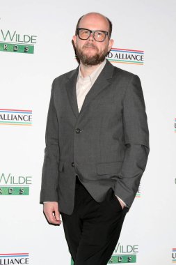 Nick Emerson, 19. Oscar Wilde Ödülleri 'nde 27 Şubat 2025' te Los Angeles, CA