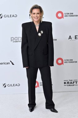 Ashlyn Harris, Batı Hollywod Park 'taki Elton John Akademi Ödülleri İzleme Partisi' nde 2 Mart 2025 'te W Hollywood, CA