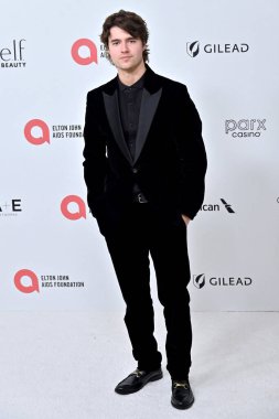 Anthony De La Torre, Elton John Akademi Ödülleri İzleme Partisi Batı Hollywood Park 'ta 2 Mart 2025, W Hollywood, CA