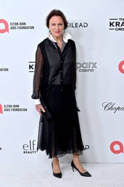 Jacqueline Bisset, Batı Hollywood Park 'taki Elton John Akademi Ödülleri İzleme Partisi' nde 2 Mart 2025 'te W Hollywood, CA