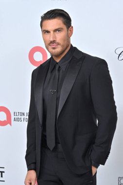 Chris Appleton, Batı Hollywood Park 'taki Elton John Akademi Ödülleri İzleme Partisi' nde 2 Mart 2025, W Hollywood, CA