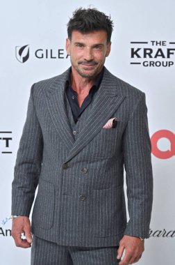 Frank Grillo, Elton John Akademi Ödülleri İzleme Partisi Batı Hollywood Park 'ta 2 Mart 2025, W Hollywood, CA
