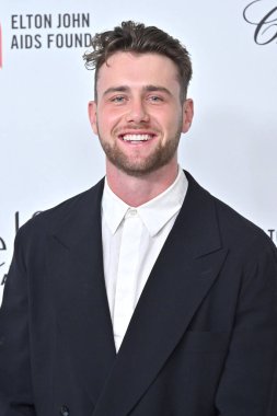 Harry Jowsey, Elton John Akademi Ödülleri İzleme Partisi 'nde 2 Mart 2025, W Hollywood, CA