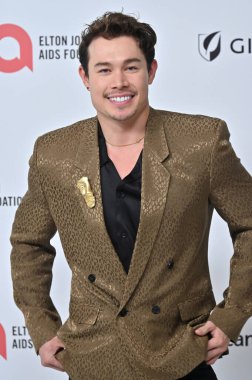 Colton Tran, Batı Hollywood Parkı 'ndaki Elton John Akademi Ödülleri İzleme Partisi' nde 2 Mart 2025 'te W Hollywood, CA