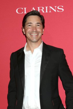 Justin Long, Clarins ICONS 'da 21 Mart 2025' te Akademi Sinema Müzesi 'nde gerçekleşen olay.