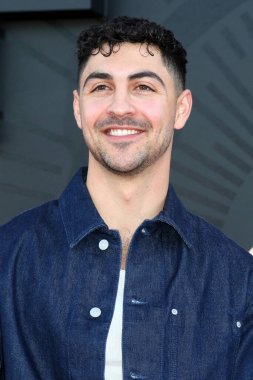 Trevor Tordjman, 24 Mart 2025 'te Los Angeles' ta Akademi Sinema Müzesi 'ndeki The Studio Premiere Screening' de.