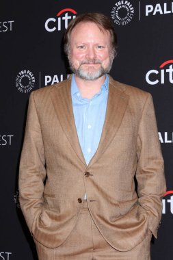 PaleyFEST 2025 'te Rian Johnson - Dolby Tiyatrosu' nda Poker Surat 29 Mart 2025, Los Angeles, CA