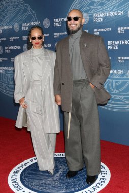 Alicia Keys, Swizz Beatz Barker Hanger 'da 6 Nisan 2025' te 11.