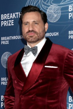 Edgar Ramirez Barker Hanger 'da 11. Buluş Ödülleri' nde 6 Nisan 2025 'te Santa Monica, CA