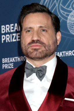 Edgar Ramirez Barker Hanger 'da 11. Buluş Ödülleri' nde 6 Nisan 2025 'te Santa Monica, CA