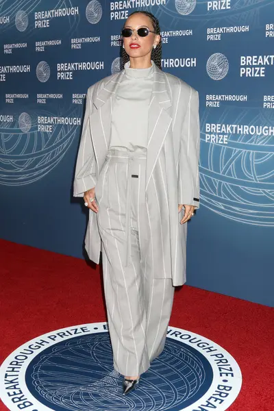 Alicia Keys, Barker Hanger 'da 6 Nisan 2025' te 11. Buluş Ödülleri 'nde Santa Monica, CA