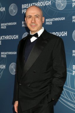 Yuri Milner, Barker Hanger 'da 11. Buluş Ödülleri' nde 6 Nisan 2025 'te Santa Monica, CA