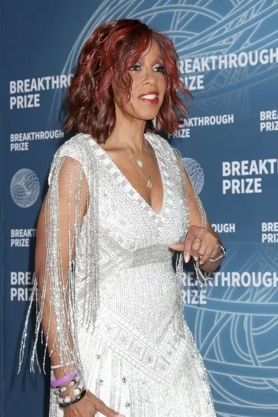 Gayle King, Barker Hanger 'da 11. Buluş Ödülleri' nde 6 Nisan 2025 'te Santa Monica, CA