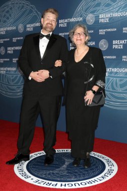 Misafir, Susan Solomon Barker Hanger 'da 11. Buluş Ödülleri' nde 5 Nisan 2025 'te Santa Monica, CA