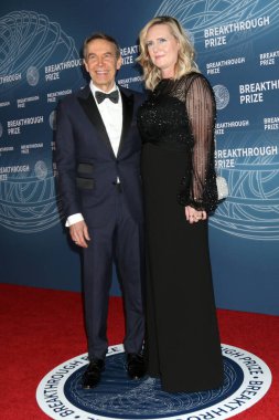 Jeff Koons, Justine Wheeler Koons Barker Hanger 'da 11. Buluş Ödülleri' nde 5 Nisan 2025 'te Santa Monica, CA