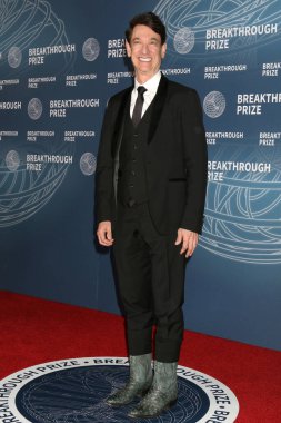 Bay Jim Breyer Barker Hanger 'da 11. Buluş Ödülleri' nde 5 Nisan 2025 'te Santa Monica, CA