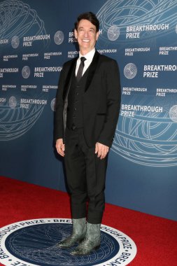 Bay Jim Breyer Barker Hanger 'da 11. Buluş Ödülleri' nde 5 Nisan 2025 'te Santa Monica, CA