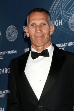 Ynon Kreiz, Barker Hanger 'da 11. Buluş Ödülleri' nde 5 Nisan 2025 'te Santa Monica, CA