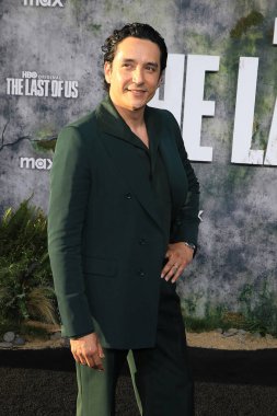 Gabriel Luna, The Last of Us Sezon 2 Bölüm 2 TCL Çin Tiyatrosu 'nda 24 Mart 2025, Los Angeles, CA
