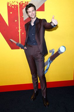 Jack Quaid 