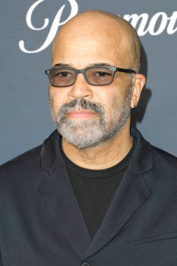 Jeffrey Wright, Wynn Las Vegas 'taki AMFAR Las Vegas' ta 22 Kasım 2024 'te Las Vegas,
