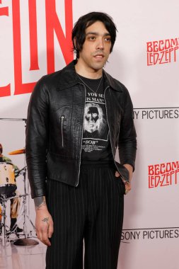 Gilbert Trejo TCL Çin Tiyatrosu 'nda 27 Ocak 2025' te Los Angeles 'ta Led Zeppelin Los Angeles Özel Gösterimi' nde.