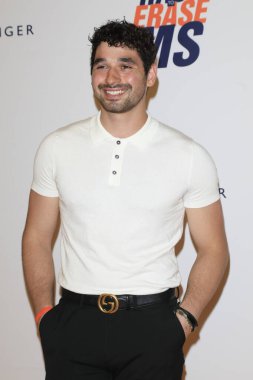  Alan Bersten, 20 Mayıs 2022 'de Century Plaza Oteli' ndeki 29. Yıllık MS Galası 'nda Century City, CA