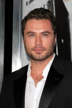 Kevin Ryan, 30 Eylül 2013 'te Beverly Hills, CA' da Sinema Sanatları ve Bilimleri Akademisi 'nde Kaptan Phillips' in galasında.