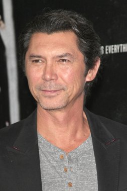 Lou Diamond Phillips, 30 Eylül 2013 'te Beverly Hills, CA' de Sinema Sanatları ve Bilimleri Akademisi 'nde Kaptan Phillips' in galasında.