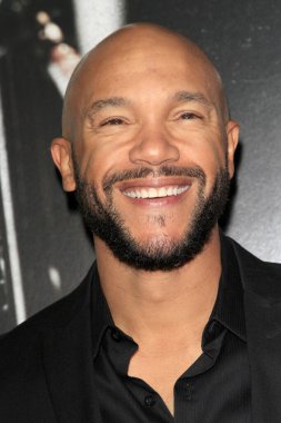 Stephen Bishop, 30 Eylül 2013 'te Beverly Hills, CA' da Sinema Sanatları ve Bilimleri Akademisi 'nde Kaptan Phillips Premiere' de.