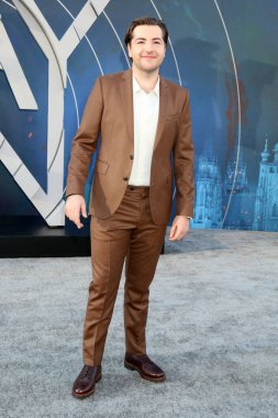 Michael Gandolfini 13 Temmuz 2022 'de TCL Çin Tiyatrosu' nda The Gray Man World Prömiyeri 'nde, CA