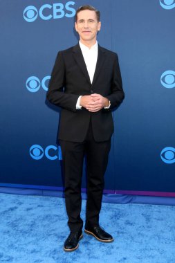 Brian Dietzan, CBS Festivali 2025 Paramount Stüdyoları 'nda 7 Mayıs 2025, Los Angeles, CA