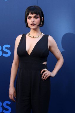 Eve Harlow, CBS Festivali 2025 Paramount Stüdyoları 'nda 7 Mayıs 2025, Los Angeles, CA