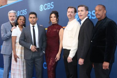 Gary Cole, Diona Reasonover, Steven D. Binder, Wilmer Valderrama, Katrina Law, Sean Murray, Brian Dietzan, Rocky Carroll CBS Festivali 2025 Paramount Stüdyoları 'nda 7 Mayıs 2025 tarihinde Los Angeles, CA