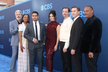 Gary Cole, Diona Reasonover, Steven D. Binder, Wilmer Valderrama, Katrina Law, Sean Murray, Brian Dietzan, Rocky Carroll CBS Festivali 2025 Paramount Stüdyoları 'nda 7 Mayıs 2025 tarihinde Los Angeles, CA
