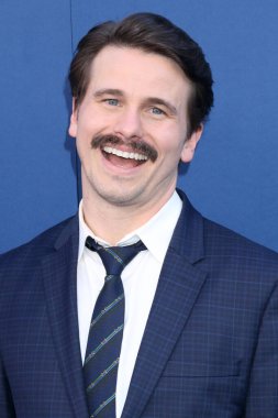 Jason Ritter, CBS Festivali 2025 Paramount Stüdyoları 'nda 7 Mayıs 2025, Los Angeles, CA