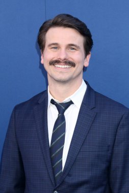 Jason Ritter, CBS Festivali 2025 Paramount Stüdyoları 'nda 7 Mayıs 2025, Los Angeles, CA