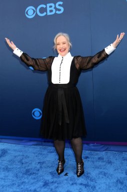 Kathy Bates, CBS Festivali 2025 Paramount Stüdyoları 'nda 7 Mayıs 2025, Los Angeles, CA