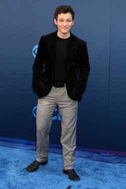 Montana Jordan, CBS Festivali 2025 Paramount Stüdyoları 'nda 7 Mayıs 2025, Los Angeles, CA