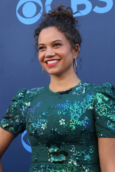 Michele Weaver, CBS Festivali 2025 Paramount Stüdyoları 'nda 7 Mayıs 2025, Los Angeles, CA