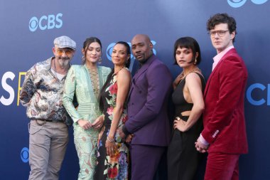 Ritchie Coster, Inga Schlingmann, Rochelle Aytes, Morris Chestnut, Eve Harlow, Peter Mark Kendall CBS Festivali 2025 Paramount Stüdyoları 'nda 7 Mayıs 2025, Los Angeles, CA
