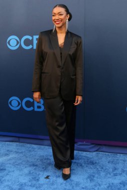 Sonequa Martin-Green, CBS Festivali 2025 Paramount Stüdyoları 'nda 7 Mayıs 2025, Los Angeles, CA