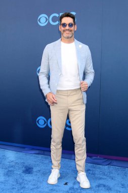 Tom Ellis, CBS Festivali 2025 Paramount Stüdyoları 'nda 7 Mayıs 2025, Los Angeles, CA