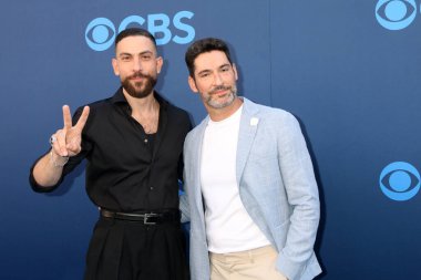 Zeeko Zaki, Tom Ellis CBS Festivali 2025 Paramount Stüdyoları 'nda 7 Mayıs 2025, Los Angeles, CA