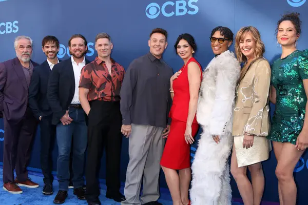 W. Earl Brown, Christopher Gorham, Max Thieriot, Matt Lauria, Kevin Alejandro, Morena Baccarin, Jules Latimer, Diane Farr, Michele Weaver, CBS Festivali 2025 Paramount Stüdyoları 'nda 7 Mayıs 2025 tarihinde Los Angeles, CA