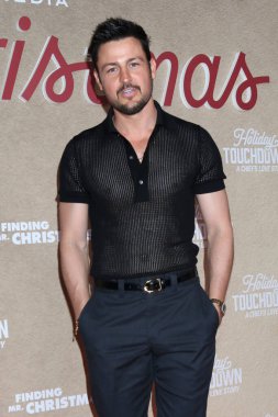 Tyler Hynes, Hallmark Emmy Ödülleri FYChristmas Etkinliği W Hollywood 'da 29 Mayıs 2025, Hollywood, CA