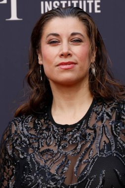 Virginia Novello, 28 Mayıs 2025 'te TCL Çin Tiyatrosu IMAX' ta LALIFF 2025 açılış gecesinde Los Angeles, CA