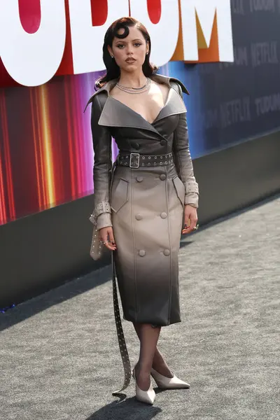 Jenna Ortega Netflix Tudum 2025 'te Kia Forum' da 31 Mayıs 2025 'te Los Angeles, CA